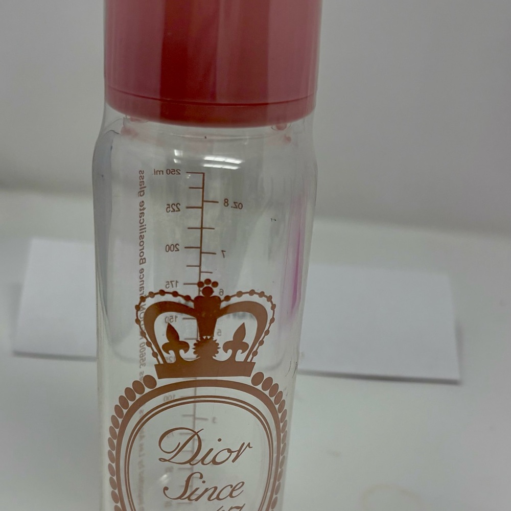 DIOR COUTURE PINK COWN PRINCESS SIGNATURE LOGO BABY BOTTLE